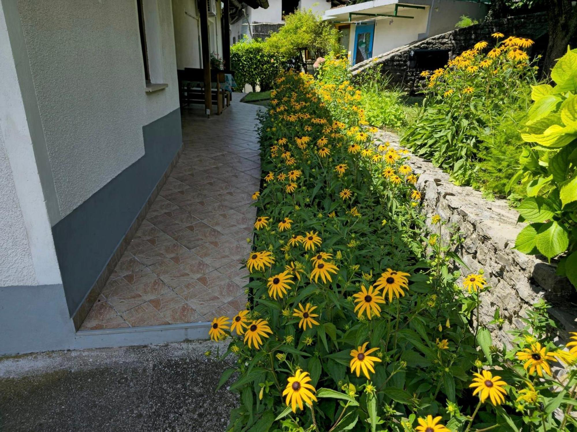 Villa Mobile House Kd à Tolmin Extérieur photo